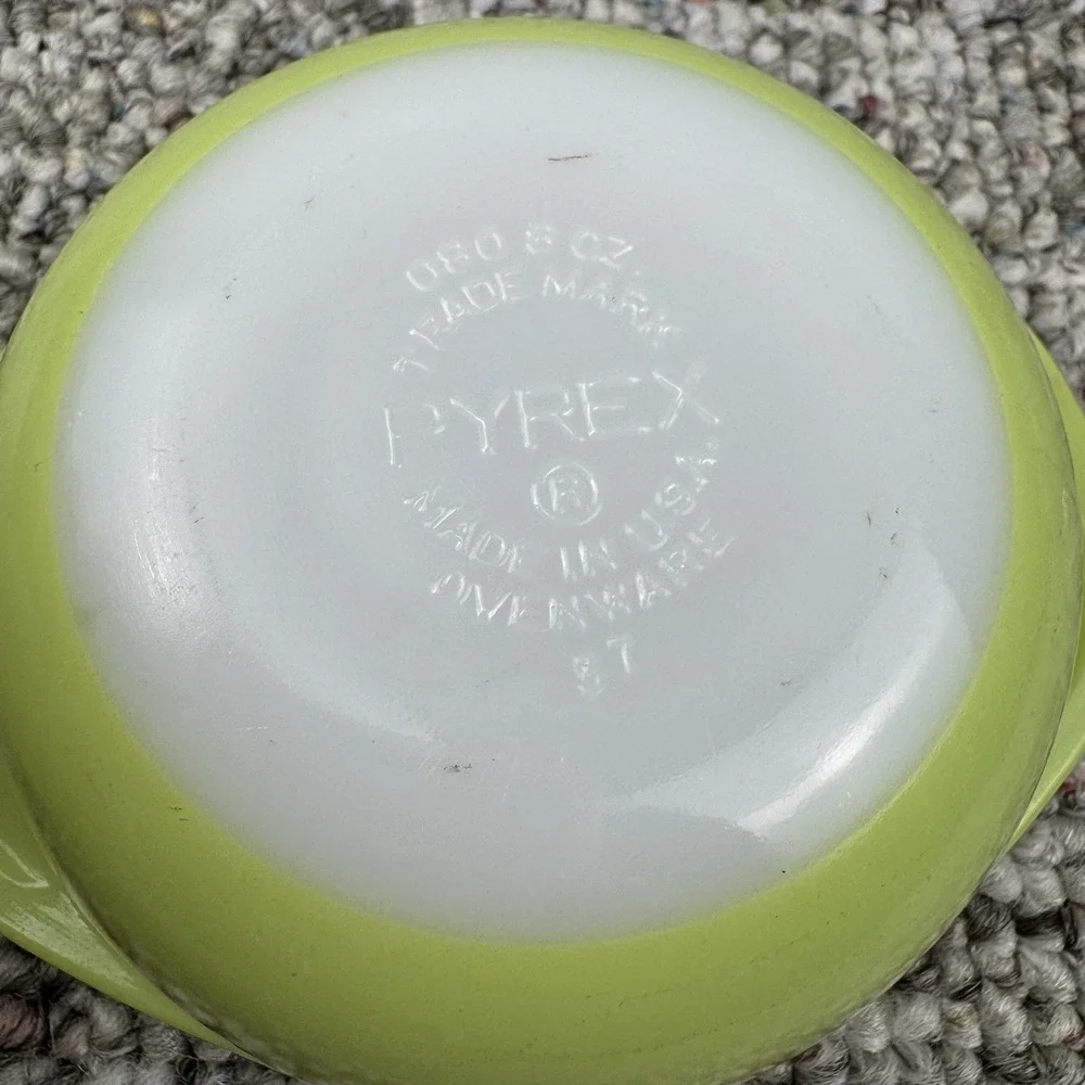 Vintage Pyrex Lot Of 2 Lime Green Individual Casserole Dish with Lid 8oz